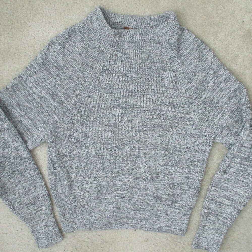 EUC Free People mock neck black white sweater size L